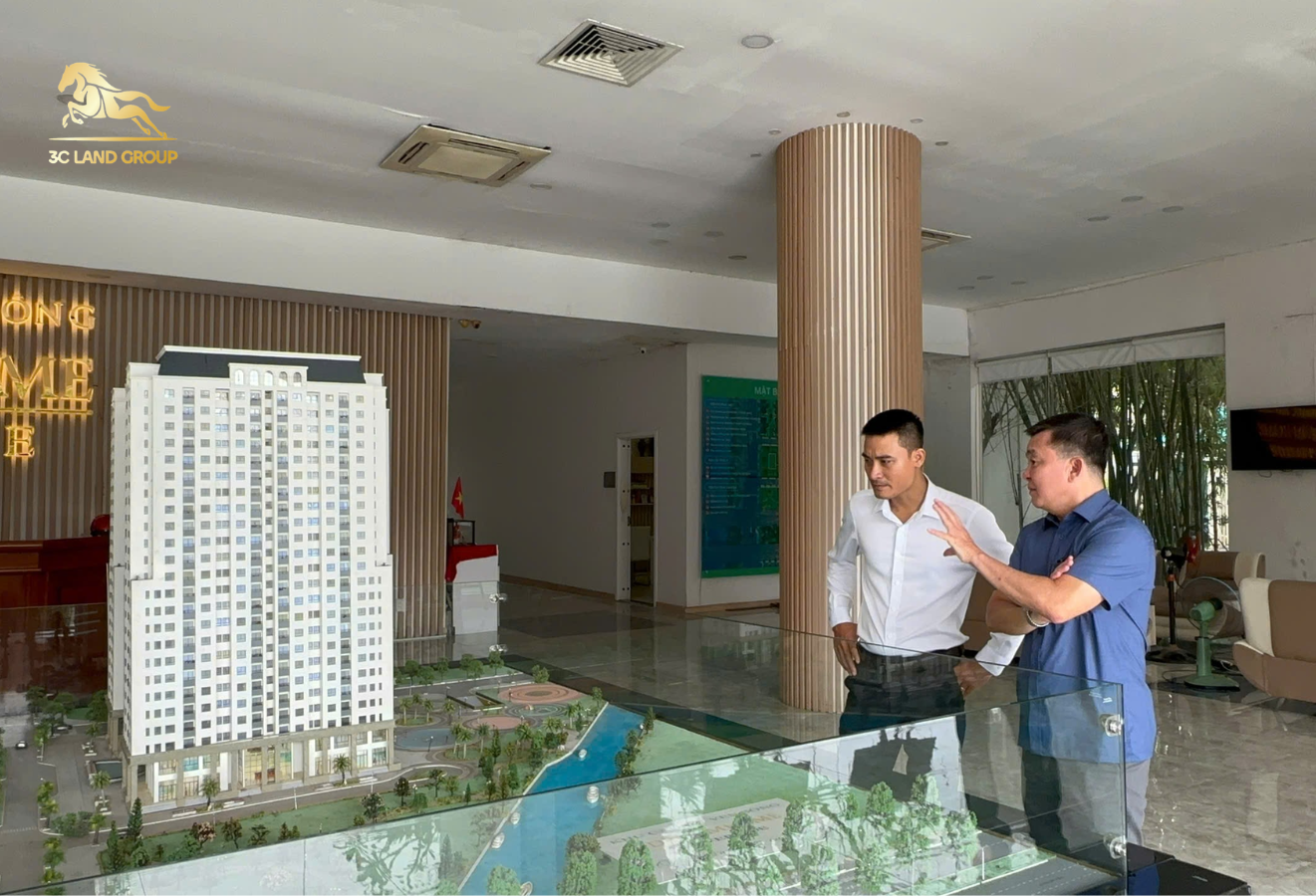 Chủ đầu tư giới thiệu tổng quan về dự án cho đại diện Tập đoàn 3C LAND