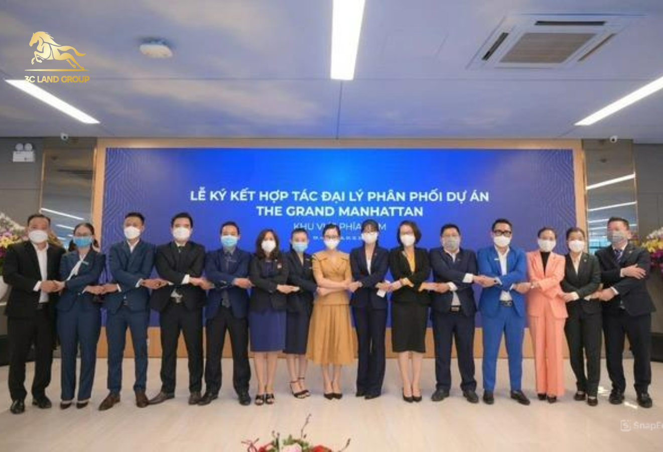 Lễ ký kết hợp tác đại lý phân phối khu vực phía Nam dự án The Grand Manhattan