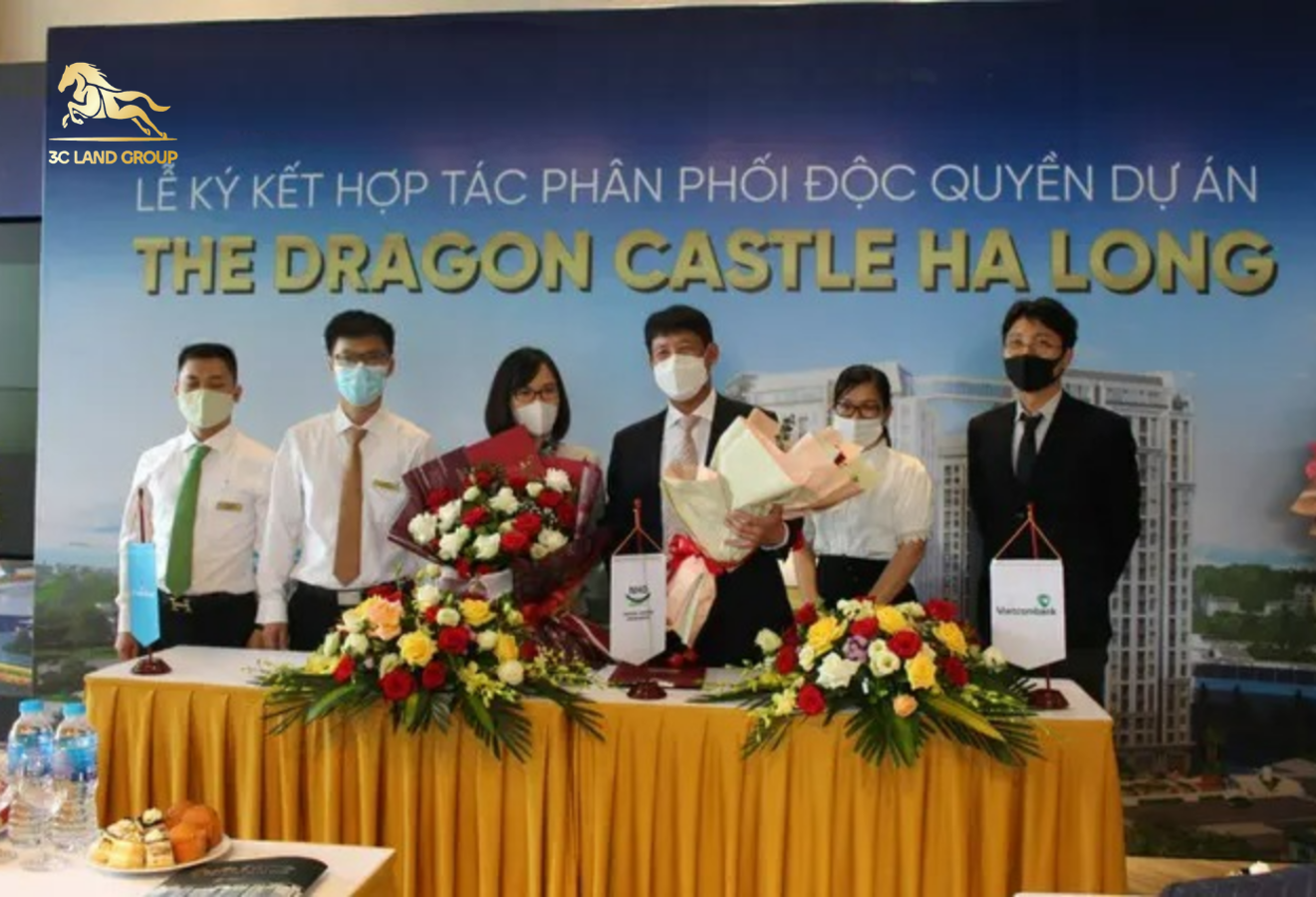 Lễ ký kết hợp tác phân phối dự án The Dragon Castle Hạ Long