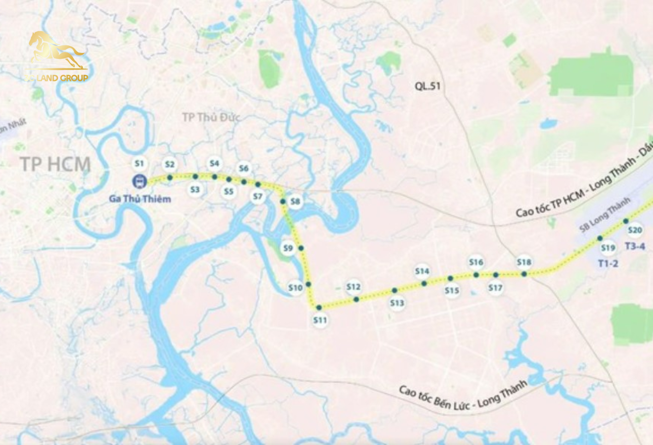 Bên cạnh cao tốc thành phố Hồ Chí Minh - Long Thành - Dầu Giây, trong tương lai, cư dân TP. Thủ Đức còn có thể di chuyển đến sân bay Long Thành bằng tuyến đường sắt Thủ Thiêm - Long Thành.