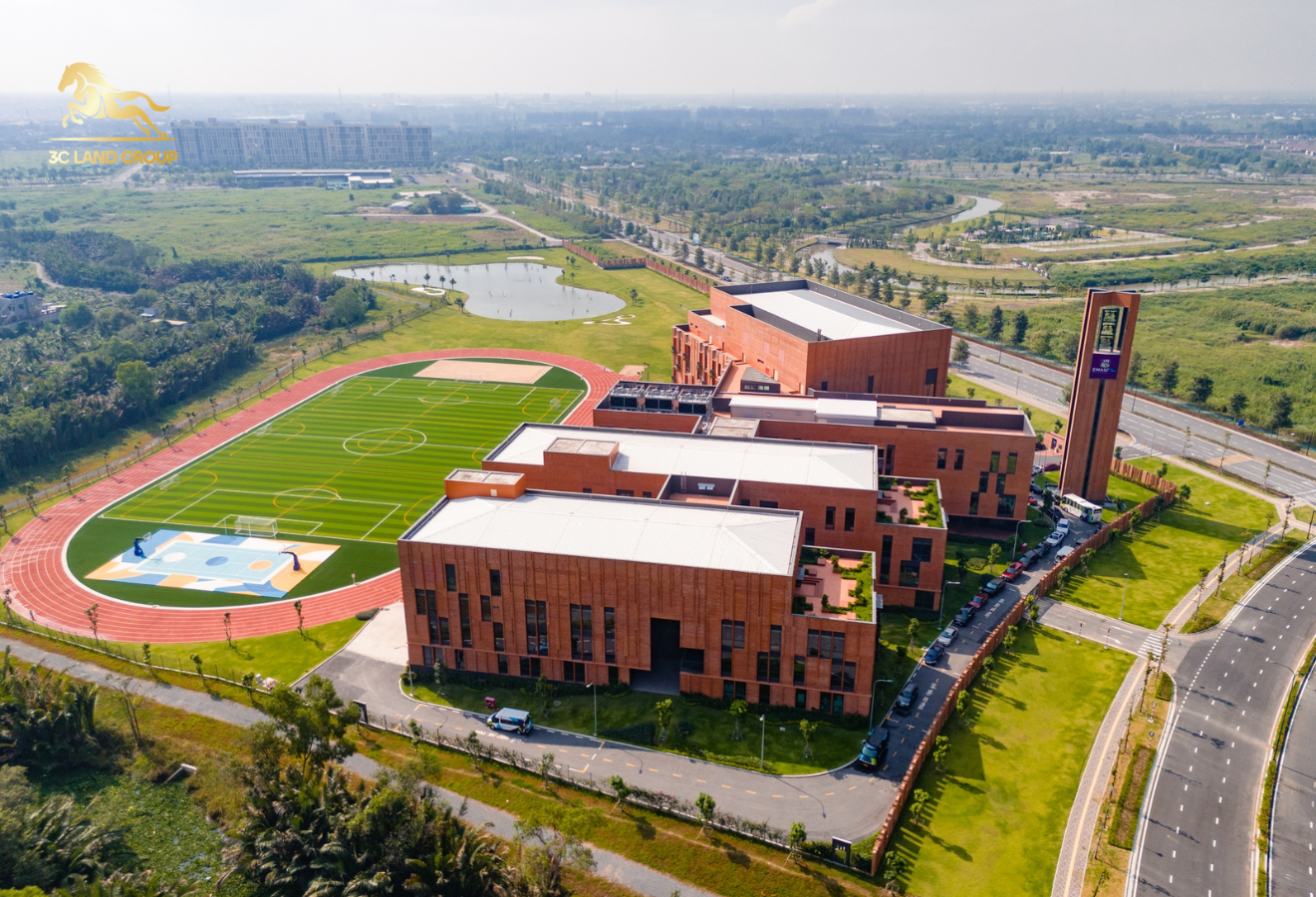Hạ tầng giao thông phát triển tác động tích cực đến bức tranh kinh tế - xã hội và thị trường bất động sản Long An những năm gần đây.