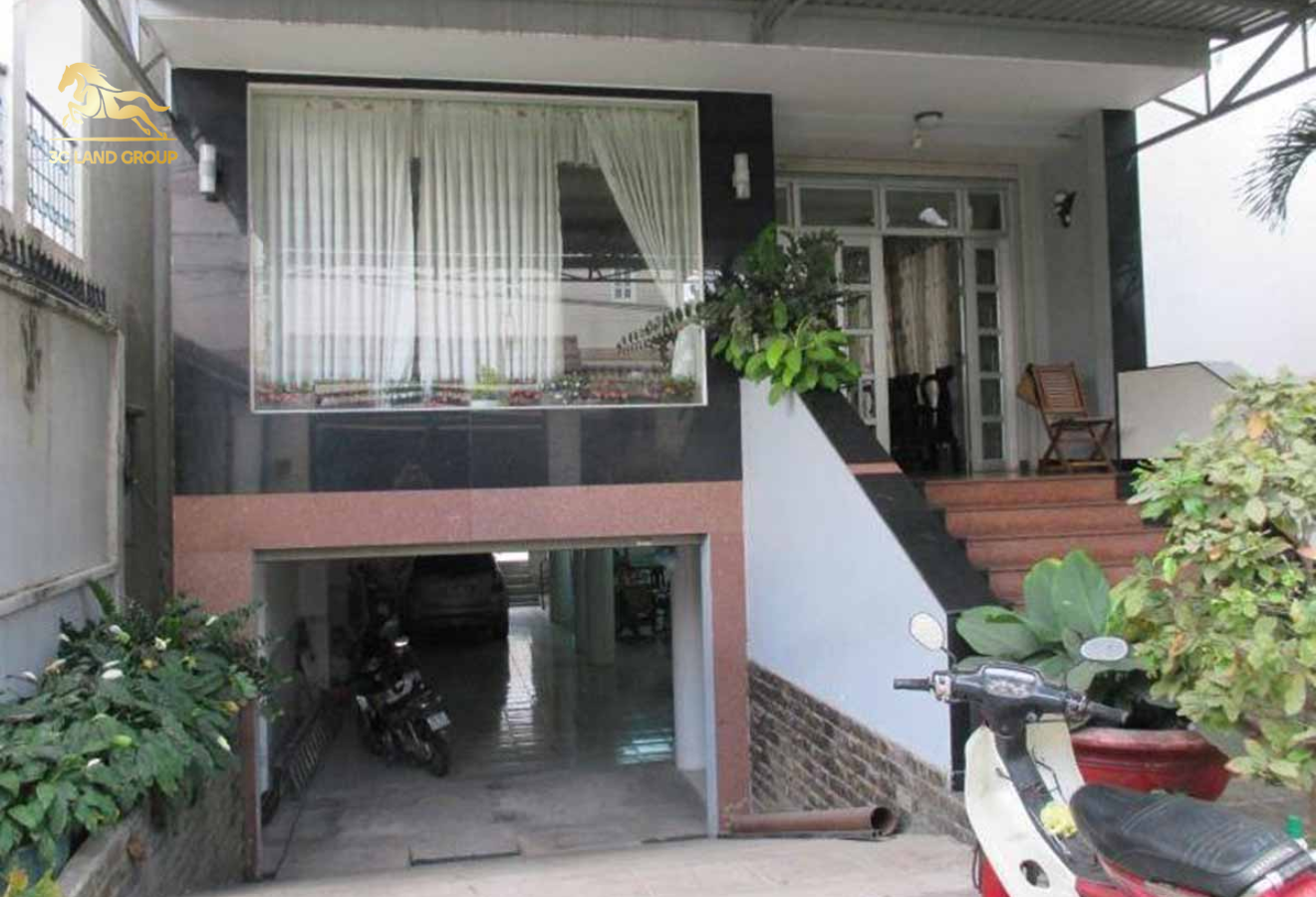 Chi phí xây nhà có tầng hầm thường cao hơn nhà không có hầm. 